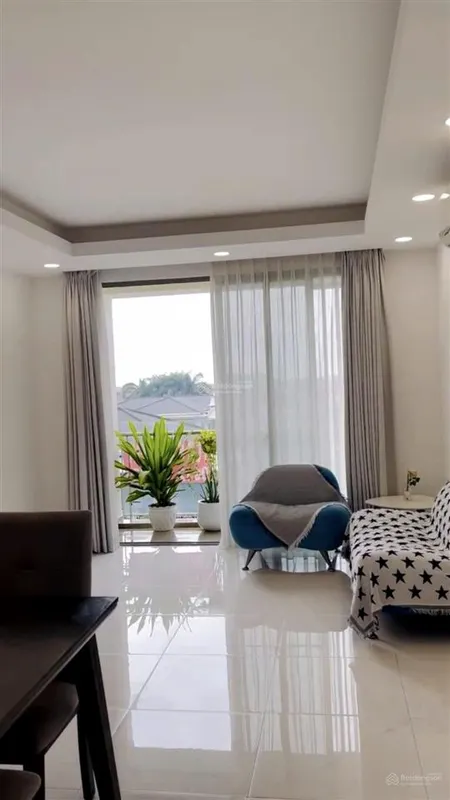 Bán hưng phúc 1 phú mỹ hưng 2pn, sổ hồng hỗ trợ vay view biệt thự đẹp. 0901 142 ***
