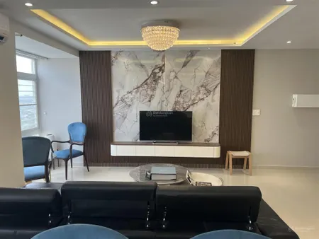 Penthouse 4pn sky garden 3 , 225 m2 ,đẳng cấp giữa lòng phú mỹ hưng