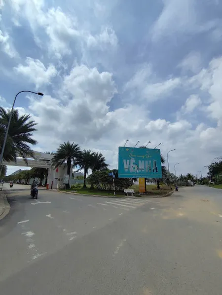 Bán nhà 104.3m² ngang 4m giá 15 tỷ Phường Bình Trưng