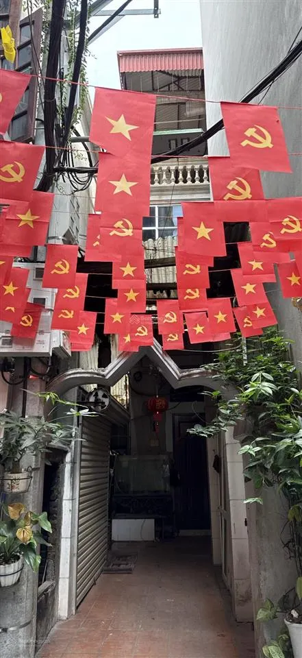 Bán đất xuân đỉnh 60m mặt tiền 8m ngõ thông . gần cổng chào xuân đỉnh gần kosmo và các trường