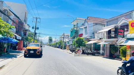 Mặt tiền hai bà trưng tt long hải kd buôn bán sầm uất đối diện nghỉ dưỡng ba son 985m2