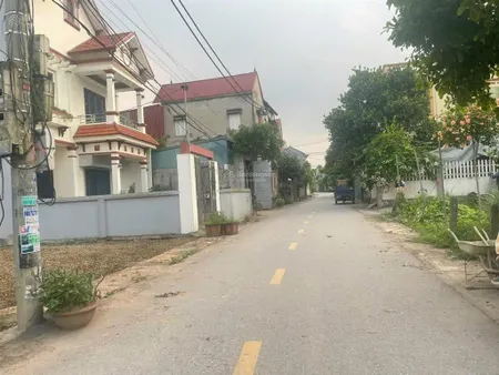 Siêu phẩm long hưng văn giang mặt tiền rộng, ngõ rộng gần đh bách khoa cs2, ecopark giá hơn 5tỷ