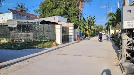 Bán nhanh lô góc hai mặt tiền gần chợ mỹ ca, cam nghĩa dt 127m2 vị trí đẹp cách quốc lộ 1a 200m