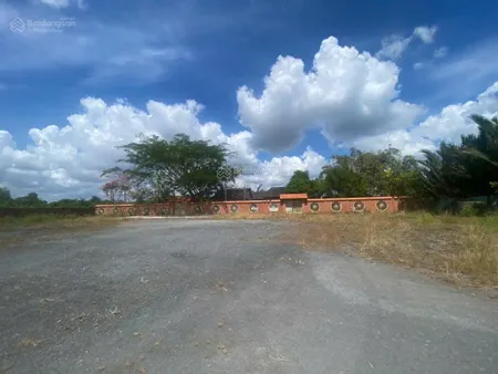Bán đất 5.760m² (13,5x170m) mặt tiền đường nguyễn văn tạo, xã long thới, huyện nhà bè, giá 62 tỷ