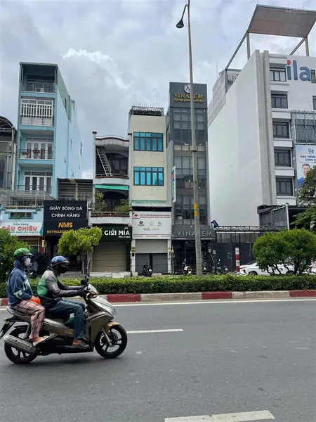 Bán khuôn đất 2 mặt tiền cộng hoà, q.tân bình 7x33m, ctxd hầm 7 tầng , giá 60 tỷ tl
