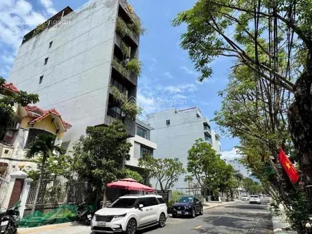 Bán cặp đất biển xây căn hộ ngang 10m cực đẹp mặt tiền khu phố biển sát vương thừa vũ