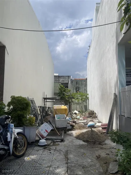 Bán đất mặt tiền hoài thanhtrung tâm du lịch