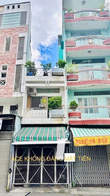 Bán nhà 68.3m² ngang 3.3m giá 13.5 tỷ Phường Minh Phụng