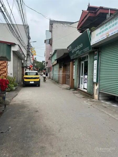 Chính chủ cần bán 52m đất tổ 19 thị trấn đông anh .đường thông oto tránh