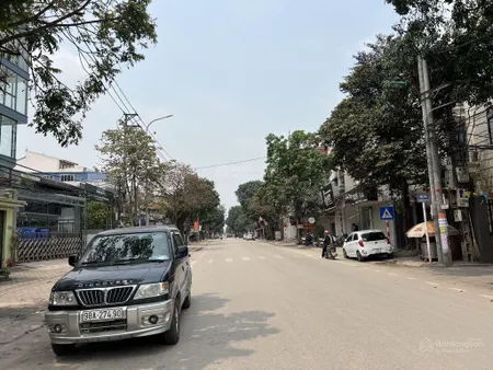 Bán 60m2 đất uy nỗ đông anh. đường trước nhà 4 làn oto tránh. mặt phố kinh doanh sầm uất
