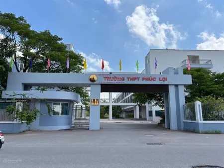 Bán mảnh đất đẹp mặt phố phúc lợi, lô góc 3 thoáng, vị trí kinh doanh.