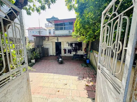 Bán đất cổ nhuế đông ngạc 95 m. m t 5m . gần ôtô chỉ 10 tỷ .sổ đỏ chính chủ sẵn sàng giao d