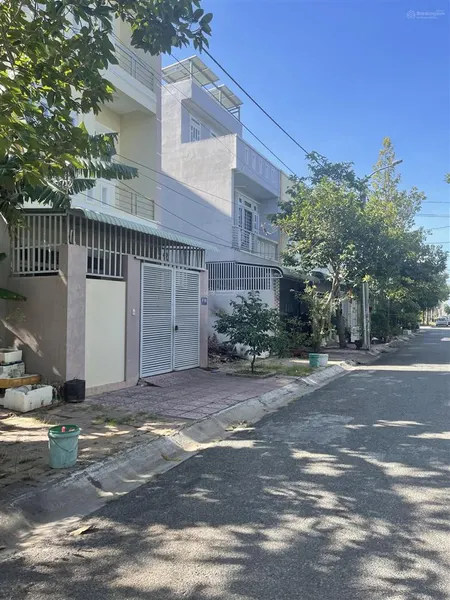Bán lô đất 5x20=100m2 tây nam khu khang linh p.11, tp vt)(xây dựng ngay) giá 2.85 tỷ