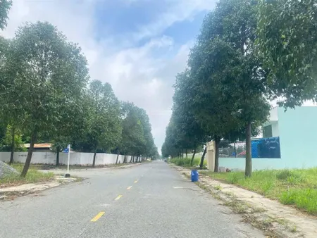 Thanh lý 150m2 đất, full tc, mtđ nhựa 5m, ngay trung tâm hành chính bàu bàng, gần các kcn, shr