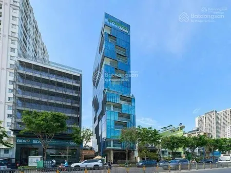 Siêu khan hiếm! bán khuôn đất lớn sát q.1 phù hợp xd tòa nhà vp, chdv, txd hầm + 8 tầng, mđ 80%