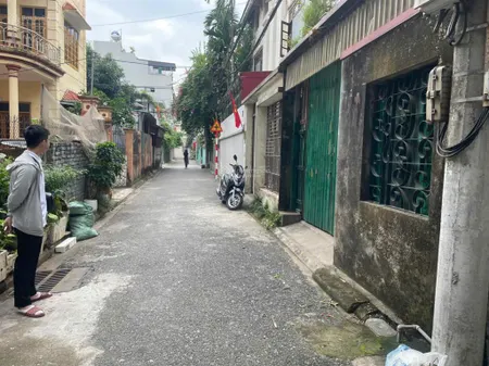 Chính chủ gửi bán 53.4m2 đất giang biên, ô tô 7 chỗ vào tận nơi