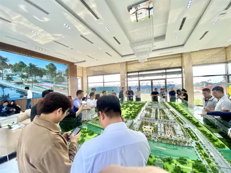 Trả trước 2 tỷ sở hữu hoàng huy green river 77m2,84m2,90m2 xây 4 tầng chiết khấu khủng đườg 18m