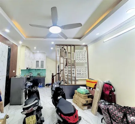 Bán nhà riêng dân xây, bạch mai hbt, khung cột chắc chắn, oto, ở, đầu tư quá ok 30m