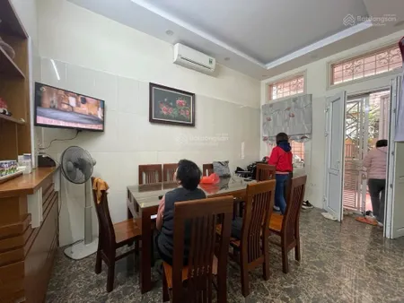 Bán nhà phố vọng 75m2 4 tầng mặt tiền 7.7m 13.4 tỷ đồng tâm hai bà trưng