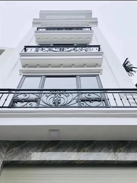 Bán nhà cạnh chợ tân lập, đan phượng. nhà 32m2 xây riêng 5 tầng, hoàn thiện sẵn vào ở ngay