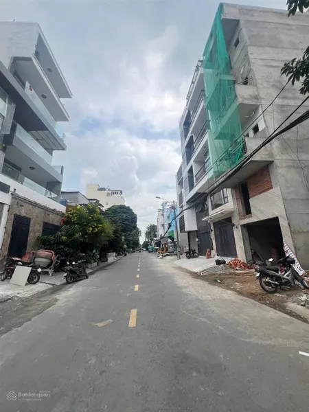 Bán nhà 4.3x20m, 4 tầng giá 11.7tỷ, mt đường số 25 p. tân quy, quận 7