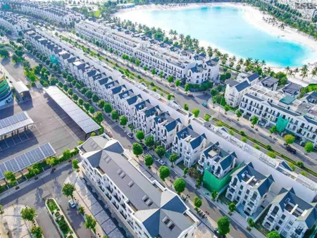 Cc bán liền kề áp góc hải âu 2, dt 90m2, hướng tây bắc view hồ vườn hoa, giá 18.5 tỷ, 0968 870 ***