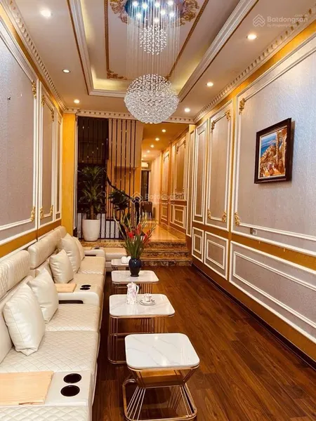 Bán nhà riêng homestay phố nghi tàm tây hồ, 65m *5 tầng thang máy, 7 phòng khép kín, 20m ra oto