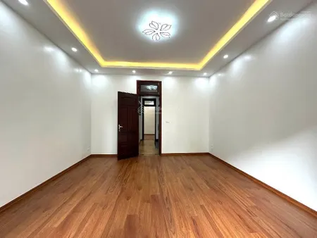 Bán np 4pn, 5wc, 75m2 tại vũ phạm hàm, trung hòa, cầu giấy, 37,9 tỷ hàng hot uy tín