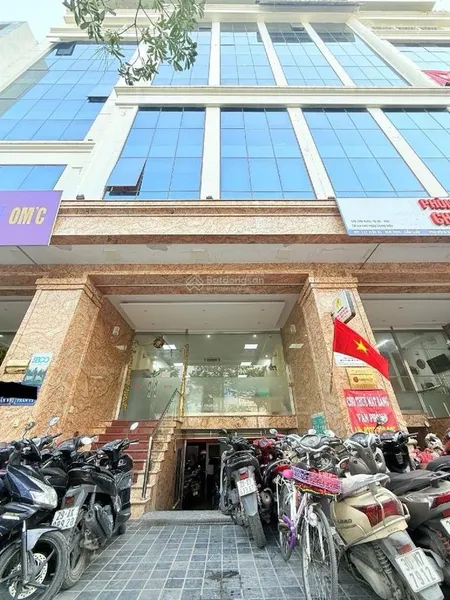 Toà văn phòng mặt phố trần vỹ, cầu giấy 2 mặt tiền vỉa hè siêu rộng có hầm 10 tầng