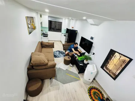 Nhà mới tinh full nt. ngõ nông, trước nhà rộng ba bước ra mặt phố. dt 22m 7t mt3m giá 5,85 ty