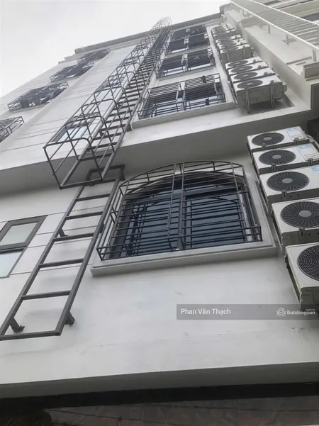 Tuyệt phẩm đầu tư ccmn s 146m2 7 tầng thang máy, 28 phòng, dòng tiền 100 triệu/tháng tại cầu diễn