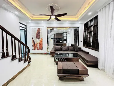 Hoa hậu cầu giấy ô tô dừng đỗ 4m mt 41m2 trung tâm tp sổ đỏ hoa hậu sẵn sàng kết duyên