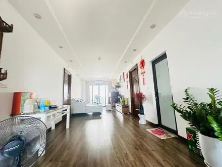 Bán gấp mảnh đất 320m tặng nhà 5 tầng, một mặt ngõ một mặt phố lạc trung giá 63 tỷ