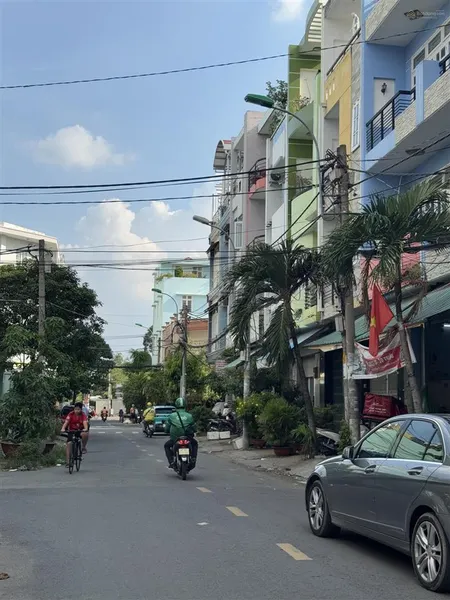 Tạ quang bửu q8nhà ở 50m2xe hơi tận cửakdc dân trígần bông saophạm hùng nhỉnh 7t