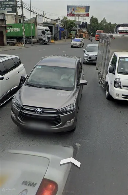 Cần bán nhà kho xưởng mặt tiền quốc lộ 1a gần ngã tư vũng tàu dt 8,3x42 giá 9,9 tỷ