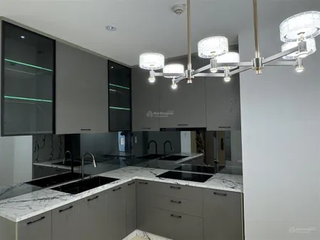 Cc bán căn hộ 71m2 vip trung tâm tân bình