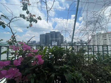 Chung cư ngô tất tố, phường 19, bình thạnh (cũ) tầng cao, 2 phòng ngủ view đẹp cần bán