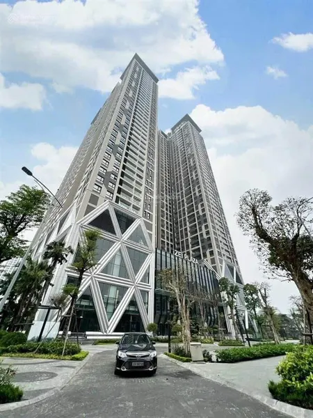 Bán chcc the zei 108m2 lê đức thọ căn góc 3 phòng ngủ ban công đông nam. 0336 426 ***