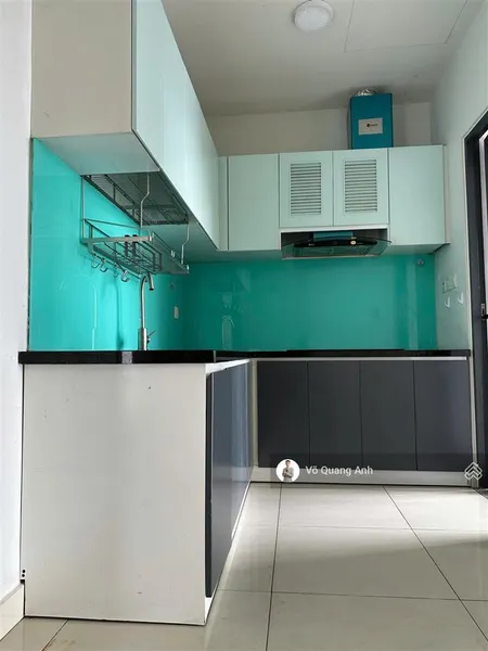 Bán căn hộ emerald 63m2 2 phòng ngủ, 1wc giá 4 tỷ bao hết toàn bộ view ngoại khu gió mát