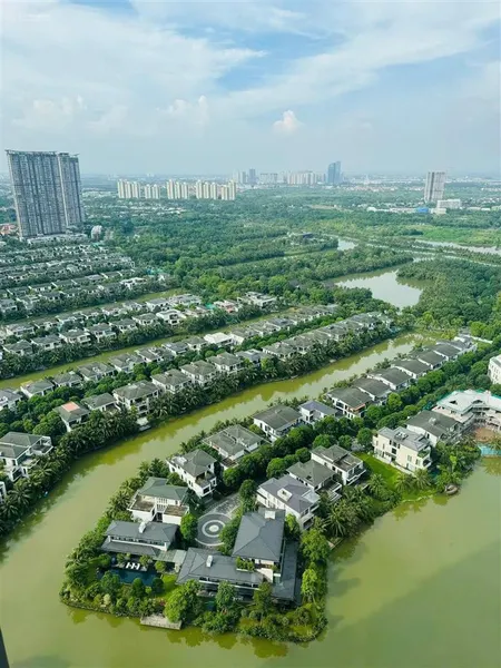 Hàng hiếm giá đầu tư bán căn 1n sky forest view biệt thự đảo