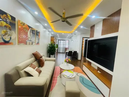 Cần tiền bán gấp căn 2 ngủ full nội thất giá cực tốt tại chung cư hh linh đàm