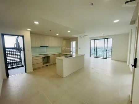 Bán căn 3pn dt 106m2 view lm 81, sông sg tầng 20 giá 7ty350 all in . xem nhà 24/7