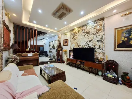 BÁN NHÀ MẶT NGÕ Ô TÔ ĐƯỜNG LÊ TRỌNG TẤN. 90M2 - 4 TẦNG. GARA Ô TÔ.