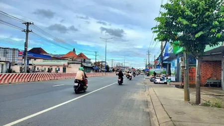 Bán đất 122.1m² ngang 4.5m giá 1.55 tỷ Phường Phú An 0815422197