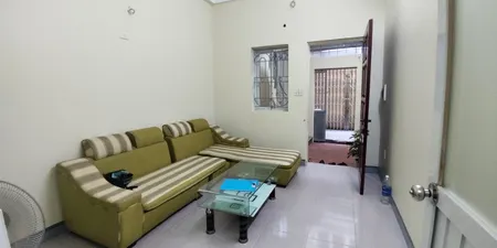 Bán nhà Ngọc thụy trong đê, 47m2, cấp 4, chỉ 5 phút qua phố cổ, giá 5.6 tỷ