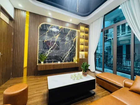 Nhà Mới ! Trường Chinh,Oto Đỗ Cửa,Lô góc,DT: 48m2 x 4Tầng,MT: 3.7m,Giá: 15.5 tỷ Đống Đa