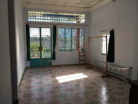 NHÀ PHỐ 3 TẦNG DIỆN TÍCH 68M2 1264 LÊ ĐỨC THỌ P13 QUẬN GÒ VẤP