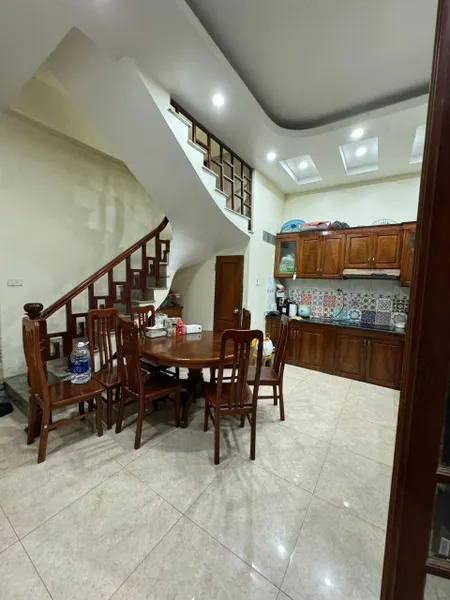 Bán nhà ngõ Thổ Quan, Khâm Thiên, Đống Đa, nhà đẹp dân xây, mặt tiền rộng, ngõ thông