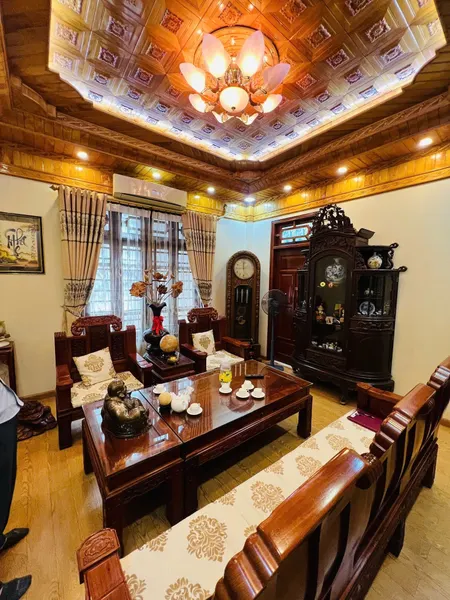 Bán Nhà! Nguyễn Hoàng,Oto Vào Nhà,30m Ra Phố,DT: 52m2 x 5Tầng,MT: 6m,Giá: 19.3 Tỷ Cầu Giấy