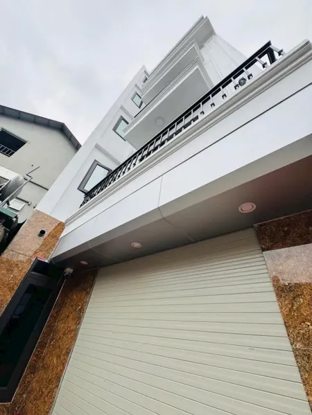 NHÀ ĐẸP TÂY MỖ. LÔ GÓC  - NỞ HẬU 40m x 5T- GẦN Ô TÔ -  TT NAM TỪ LIÊM- SIÊU THOÁNG, SÂN RỘNG. CHỈ 6.x tỷ.